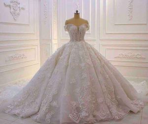 Gorgeous Ball Gown Dresses Off the Shoulder Lace Appliqued Beaded Saudi Arabia Ivory Wedding Dress Bridal Gowns S s