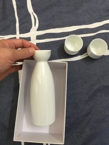 Porcelain Shochu Sake Set Pot Wine Bottle 2 Cups Ceramic Sake Sets