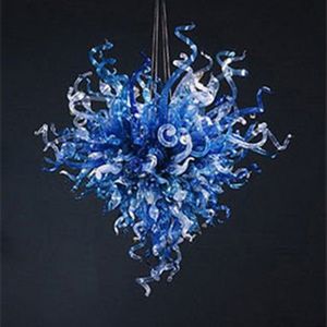 青い屋内シャンデリアの灯照明の天井のランプLEDの電球の手の吹き付けのムラノガラスロマンチックなペンダントライト