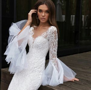 Wedding Dresses for Girls Mermaid Long Sleeves Bride Bridal Gowns Lace Appliques Beach Sheath Column Custom Made Plus Size