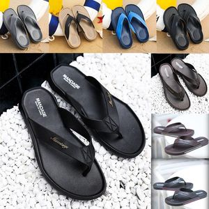 Designersandaler Herr Sommar Sandaler Strandtofflor halkfria Flip Flops Loafers Svart khakiblå grå Slides Chaussures Skor stl 39-45