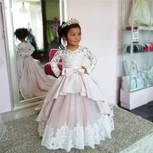 Sweety Blush Flower Girl Dresses for Wedding Princess 2021 Illusion Långärmade Lager Skirt Bow Girls Pagant Party Prom Afton Dress Kid