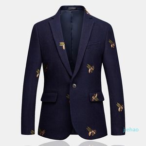 Fashion-Mens One Button Blazer Bee Broderi Bröllop Smart Casual Slim Fit Jacket Högkvalitativ Stor Storlek 6XL Navy Blue Kläder Man