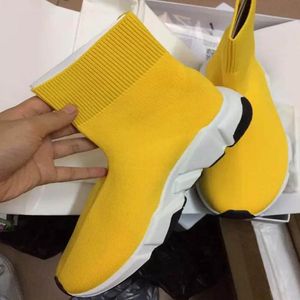 Donald Pliner Latest Styles FREE SHIPPING Zappos com Donald Pliner Latest Styles FREE SHIPPING Zappos com