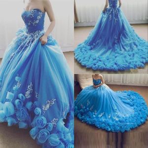 Royal Blue Hand Made Flowers Quinceanera Prom Dresses 2021 Aplikacje Cekiny Zroszony Plised Sweetheart Lace-Up Page Congeant Dress for Bride