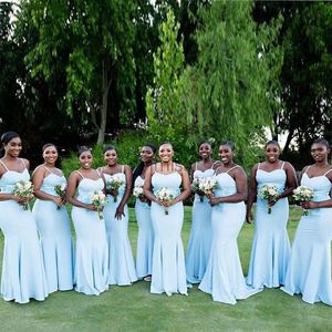 Onur Elbise B142 Of Açık gök mavisi Denizkızı Gelinlik Modelleri Spagetti Aplikler Garden Country Afrika Wedding Guest Parti Önlük Hizmetçi