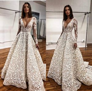 2021 Abiti Da Sposa Tulle Appliqued uma linha profunda Pescoço V Vestidos do casamento de praia Sweep Trem manga comprida Vestidos berta Vestidos De Novia