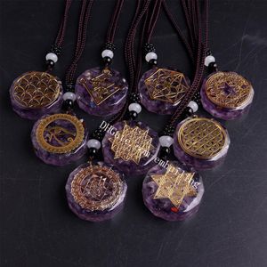 10 sztuk Sri Yantra Eye of Horus Symbol Chakra Healing Ametyst Crystal Miedź Żywica Orgone Wisiorek Religijny Orgonite Naszyjnik EMF Ochrona