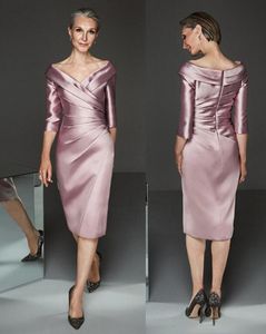 Simple Modern Sheath Lilac Satin Plunge V Neckline Mother Dresses Knee Length Mother of the Groom Gowns Three Quarter Sleeve