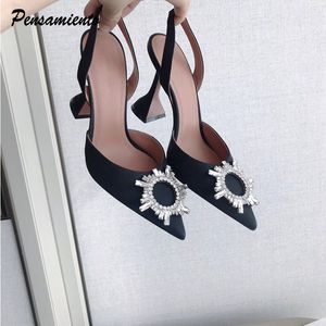 2020 estilo da estrela Mulheres Sandals elegante Sapato de bico fino Slingback Verão Lady Escritório moda sapatos Sapatos de salto alto Gladiator Sandálias da mulher