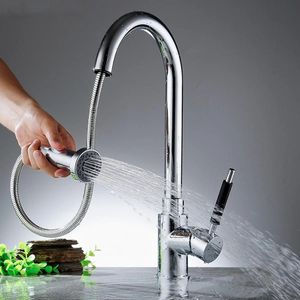 360 ° Rotating Kök Dra ut Tute Kranvattenbassäng Hot Cold Water Mixer Tap