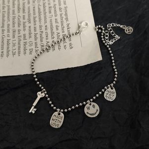 Hot Brand Woman 2017 Ny Sparking Micro Pave Clear 925 Silver Glad Face Happy Link Chain Unique Snygg Bracelet J190722