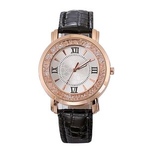 Rzym Roma Quicksand Słodnia Wzór Skórzany Zegarki Kobiety Panie Kobiet Studenci Moda Casual Różowa Gold Dial Gift Watch