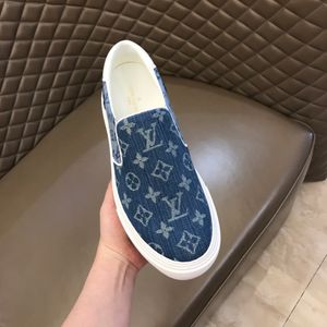 Versace Cross Chainer Trainers for Men Online Store EU Versace Cross Chainer Trainers for Men Online Store EU