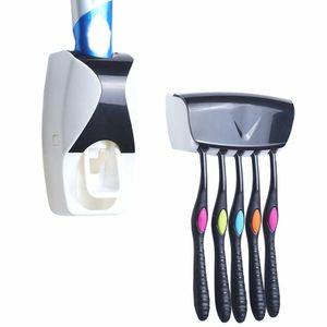 5つの歯ブラシホルダーが付いている自動浴室の壁に取り付けられた歯磨き粉ディスペンサー