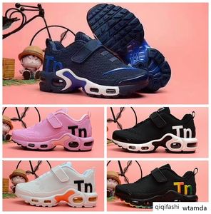 sportshoes hashtag on Twitter sportshoes hashtag on Twitter