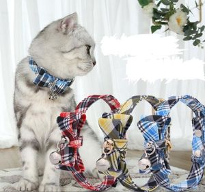 2020 Pet Outing Diagonal Mesh Dog Bow Tie Collar Small and Medium Pet Dog Bell Collar New British Plaid Pet Collars