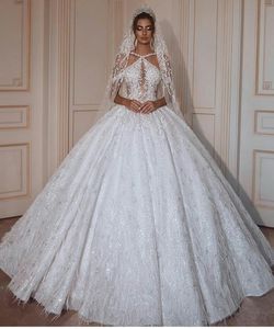 Abiti da sposa con perline Perle Abiti da ballo da sposa in cristallo Principessa Maniche lunghe Appliques in pizzo Abiti da sposa Scollo a V Petites Taglie forti