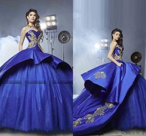 Luksusowe Gold Haft Koronki Quinceanera Dresses Peplum 2021 Royal Blue Sweetheart Ball Suknia Sweety 16 Girls Formalna suknia wieczorowa Al6708