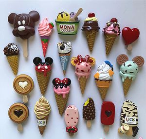 Magneti per il frigorifero Cartoon dessert Adesivi per frigorifero in resina con cono gelato al cioccolato alla fragola