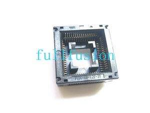 PLCC-68-1.27-31 Enplas IC Testi Soket 1.27mm Pitch PLCC68Pin Soket Yanık