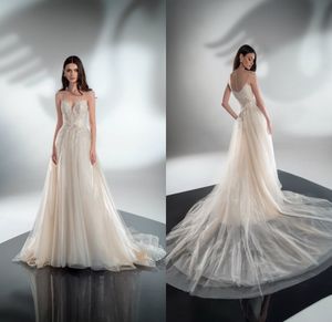 A Line Wedding Dresses Sleeveless Lace Flower Appliques Shine Tulle Wedding Dress Sweep Train Robes De Mariée