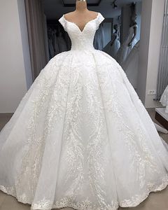 Arabic Dubai Princess Ball Gown Wedding Dresses V Neck Lace Bridal Gowns Lace Applique robe abito da sposa Plus Size vestido de novia