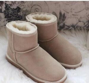 HOT كلاسيك الشتاء الدفء القصير 58541 البسيطة التمهيد الثلوج نساء العلامة التجارية شعبية أستراليا جلد طبيعي أحذية على الموضة للنساء أحذية الثلج