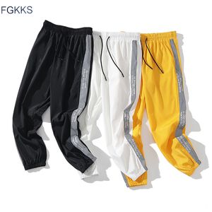 FGKKS Men Casual Pants Quality Brand Mens Street Hip Hop Drawstring Trousers Fashion Male Thin Section Comfortable Sweatpants CX200824