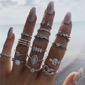 15pcs/Set Diamond Heart Crown Pierścienie Srebrny Knuckle Finger Pierścień Zestaw Kobiety Kombinacja Ring Pierścień Midi Biżuteria Hip Hop