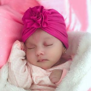 Europa och Amerika Vår och sommar Nya barns pläterade blomma hatt nyfödd baby indisk bomull hat tjej pullover cap grossist