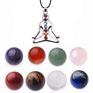 Kvinnor Män Healing Yoga Quartz Crystal Armband Presentförpackning Vänner 7 Chakra Stone Spheres Collection Bangle Pendant Halsband