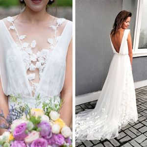2021 Floral Lace Beach Bröllopsklänningar Boho Bridal Gowns Appliques Beading Sexig Illusion Neck Backless Bride Dress Vestidos de Novia