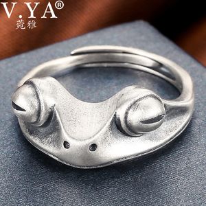 V.ya 925 Sterling Silver Frog Öppna Ringar För Kvinnor Män Vintage Punk Animal Figur Ring Thai Silver Fashion Party Smycken LJ200831