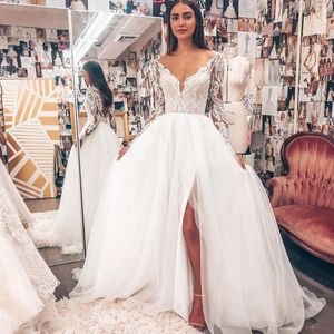 Stunning Lace Backless Wedding Dresses V Neck A Line Side Split Bridal Gowns Organza Sweep Train robe de mariée