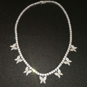 블링 여성 큐빅 지르코니아 스톤 쿠바 나비 체인 목걸이 세트 우아한 금은 다이아몬드 나비 목걸이