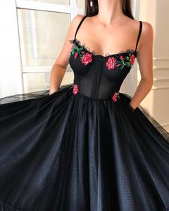 Muzułmańskie suknie wieczorowe Suknie Ball Sweetheart Kwiaty Koronki Islamskie Dubaj Saudyjska Arabska Długa Formalna Suknia Wieczorowa Prom Dresses