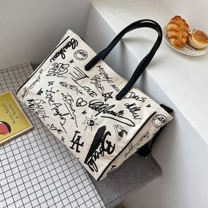Rosa Sugao Designer-Handtaschen für Damen, lässig, große Umhängetasche, 2020 neue Mode-Einkaufstasche, Umhängetasche, Graffiti-Leinentasche