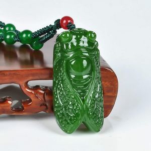 Chinese Jóias De Jade Verde venda por atacado-Natural Verde Hetian Jade Pedra Cicada Pingente Beads Colar chinesa Jadeite charme jóias Reiki Amuleto presentes esculpidas para as Mulheres
