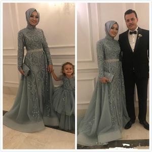 Aso Ebi muçulmana árabe Lace frisada Vestidos mangas compridas A linha Prom Dresses Tulle formal do partido Segundo recepção da dama de honra do vestido