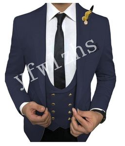 Bonito Um Botão Groomsmen Peak Lapel Noivo TuxeDos Homens Ternos Casamento / Prom / Jantar Melhor Homem Blazer (Jacket + Calças + Tie + Vest) W388
