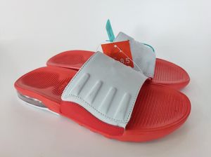 Nya män Sport Par Tofflor Topp Slide Sandaler Skor Gummi Slide Sandal Beach Causal Slipper Fashion Summer Flip Flops Size36-45