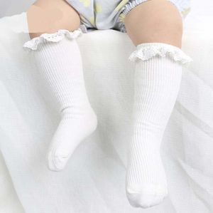Höst Baby Girls Lace Socks Spring Fall New Sweet Spädbarn Lace Bomull Strumpor Knee Socks Fashion Nyfödd Sticka Tube Sock S493