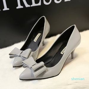 Hot sale-Mais novo estilo Moda Shallow Mulheres bombas de baixa calcanhar couro genuíno sapatos de saltos Feminino estilete trabalho bonito Shoes