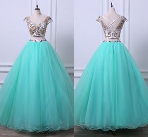 Başlıca Boncuk Renkli Kristaller Gelinlik 8.Sınıf İki Adet A-line Quinceanera Elbise Sweetheart Benzersiz Saten Backless Yarışması Abiye