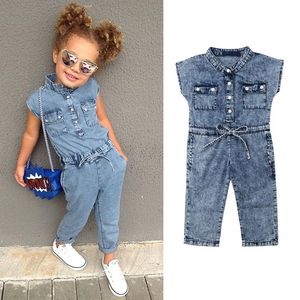 2020 Ins Baby Girls Denim Romper Barnbåge Cowboy Jumpsuits 2019 Sommar Fashion Boutique Kids Clothing C5768