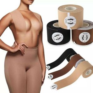 BOOB TAPE BRAS Kvinnor Limning Invisible Volume Bra Nipple Pasties täcker bröstlyftband Push Up Bralette Strapless Pads Sticky235m