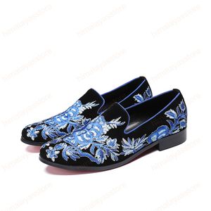 Large Size Man Casual Embroidery Shoes Fashion Pointed Toe Slip on Men Loafers Suede Leather Formal Dress Shoes