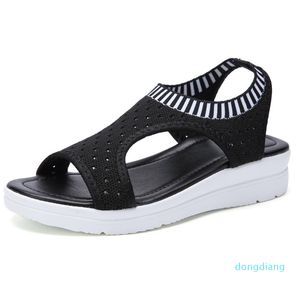 Designer-Marchwind Mulheres Sandálias de Verão Slip-On Sandálias Plana Sandálias Comfy Cunha Sapatos Femininos Moda Respirável Meninas Sandálias