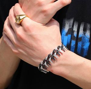 YISHOP4U Zweifarbige, kegelförmige Ohrstecker, Spikes, Nieten, Kupfer, Punk-Rock-Armbänder, Armreifen für Damen und Herren, Iced Out, Zirkonia-Armband, Hip-Hop-Schmuck